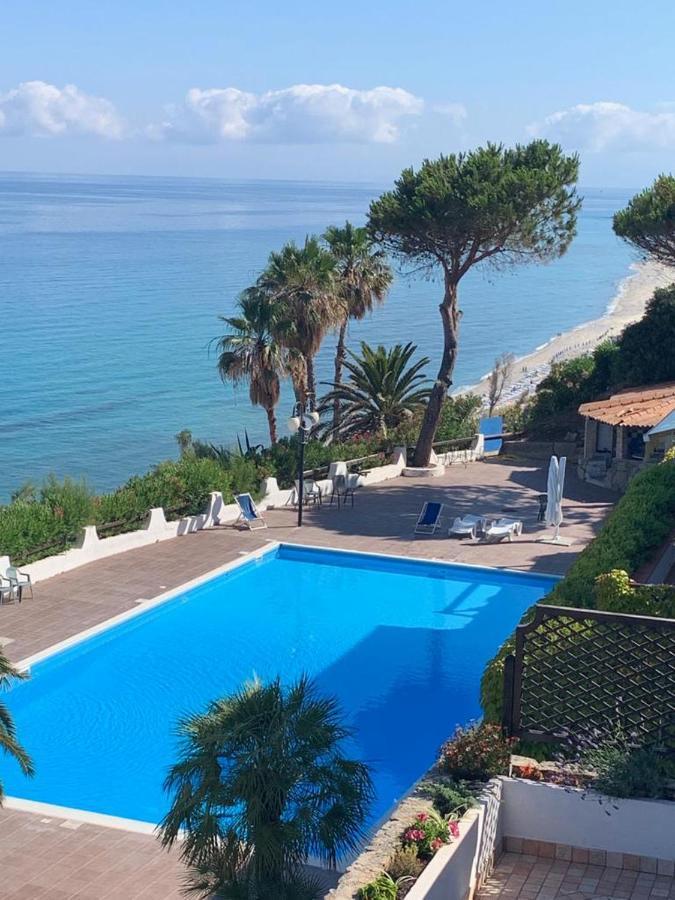 Boutique Apartment With Beach Within Walking Distance, Near Tropea Parghelia Buitenkant foto