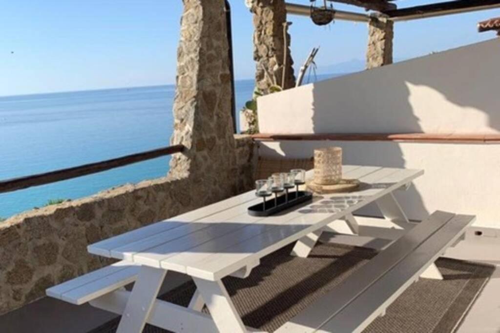 Boutique Apartment With Beach Within Walking Distance, Near Tropea Parghelia Buitenkant foto