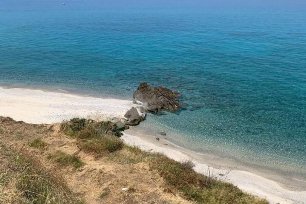 Boutique Apartment With Beach Within Walking Distance, Near Tropea Parghelia Buitenkant foto