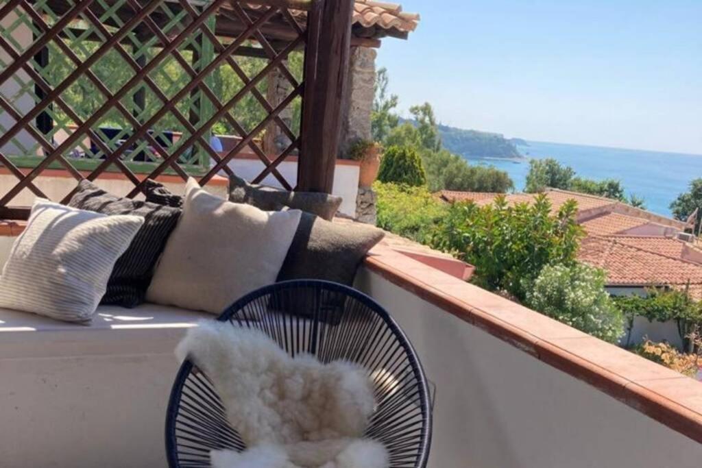 Boutique Apartment With Beach Within Walking Distance, Near Tropea Parghelia Buitenkant foto