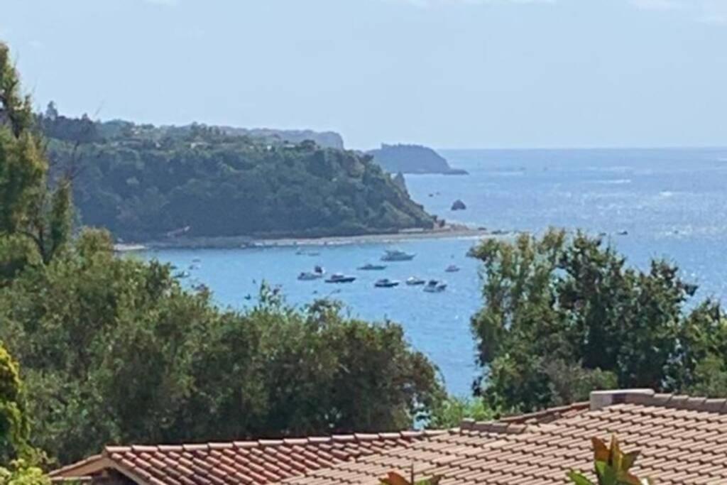 Boutique Apartment With Beach Within Walking Distance, Near Tropea Parghelia Buitenkant foto