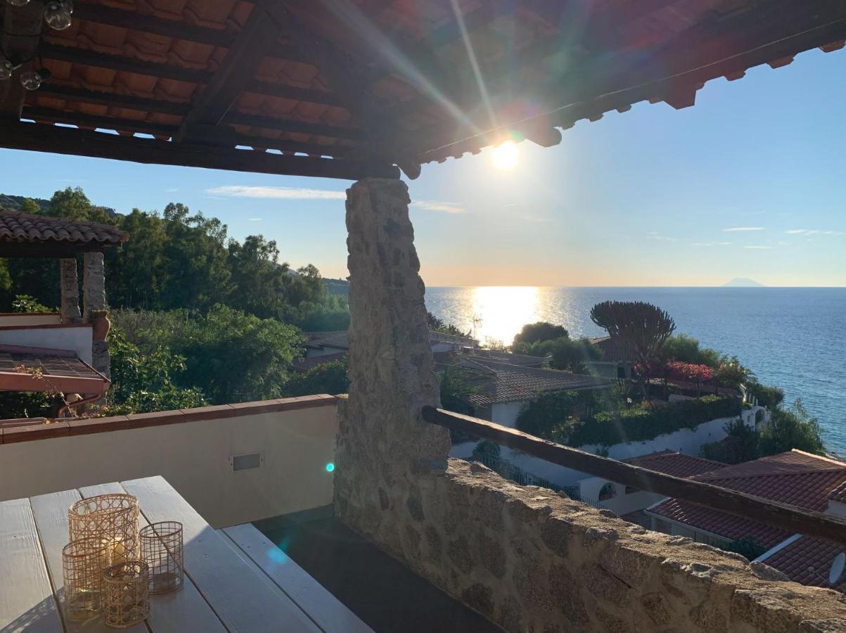 Boutique Apartment With Beach Within Walking Distance, Near Tropea Parghelia Buitenkant foto